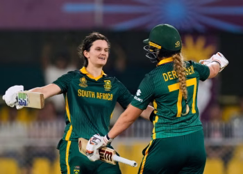 Laura Wolvaardt century against England leads South Africa to World Cup final.
