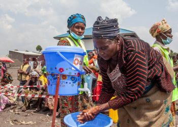 Humanitarian aid Congo and food security projects providing medical assistance.