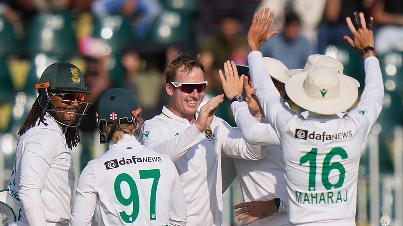 Pakistan vs South Africa Rawalpindi Test Match Coverage – SA vs Pak 2nd Test Day 4 updates and weather forecast.