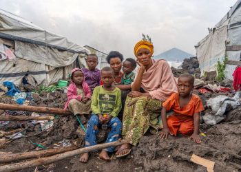 food aid for displaced children in DRC