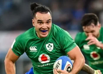 strategies used in Ireland vs South Africa contests for high balls