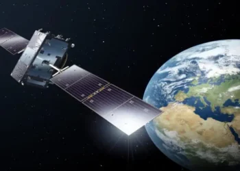 Satellite technology benefits for health monitoring Africa using Earth Observation data.