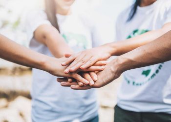 aid for vulnerable populations helping through global humanitarian ngos