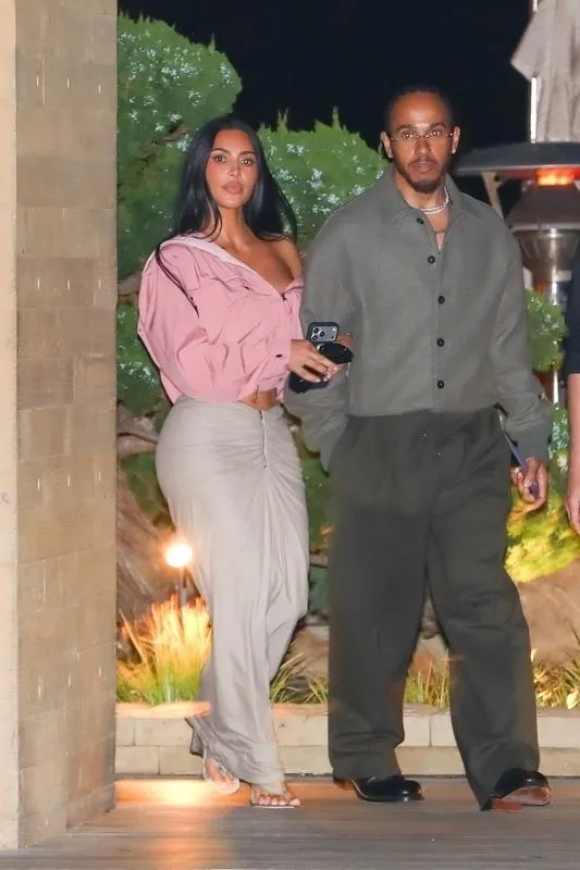 Kim Kardashian and Lewis Hamilton: Coachella 2026 PDA DetailsKim Kardashian and Lewis Hamilton: Coachella 2026 PDA Details