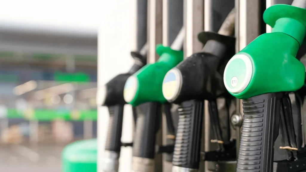 Global Oil Price Slump 2026: Ceasefire Triggers $100 Drop