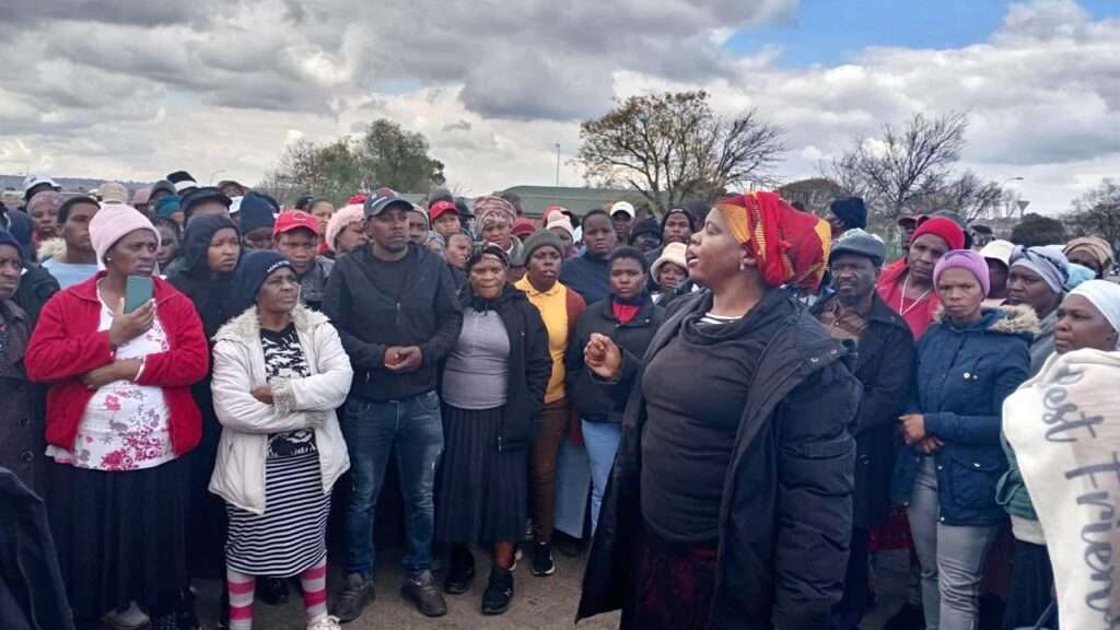 1 Fierce Battle: South Africa's Eviction Laws Ignite Conflict