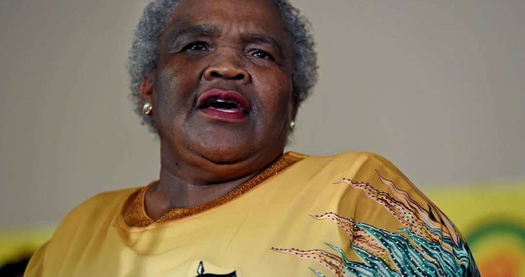 sisisi tolashe