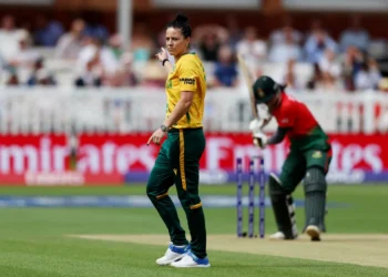 ICC Women's T20 World Cup: Epic Proteas Victory Secures Thrilling Semifinal Spot