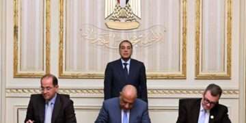 Egypt Expands National Electricity Grid for Green Transition